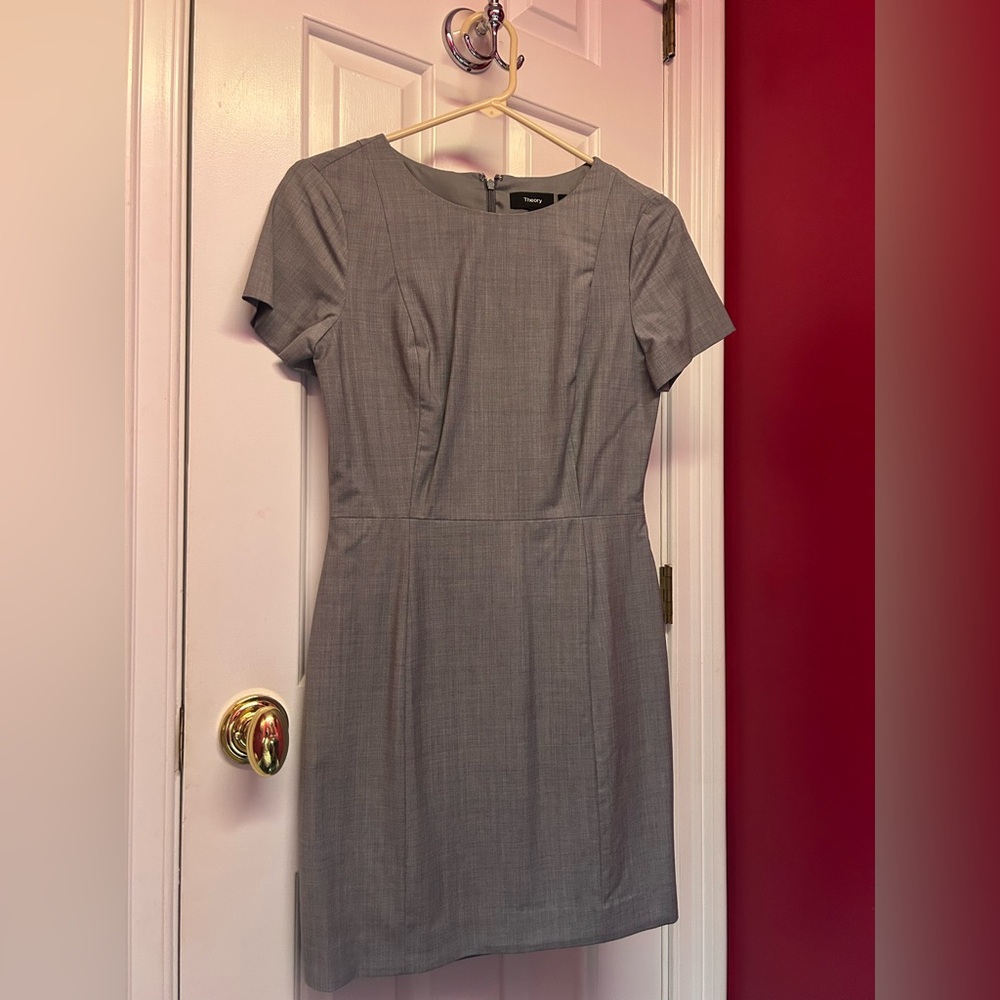 Theory Gray Short Sleeve Midi Dress